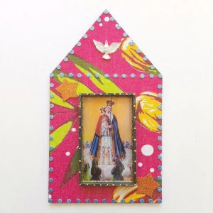 Capelinha "N. S. do Bom Parto" - Artesanato e Personalizados