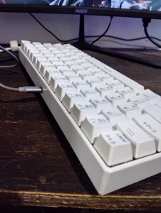 Teclado Gamer CK61 - Produtos Físicos