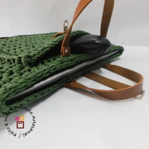 Bolsa de Crochê para Notebook Ana Cláudia