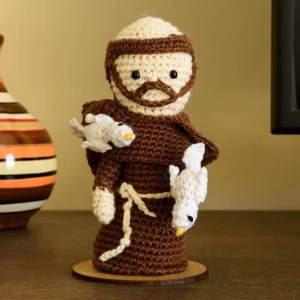 São Francisco de Assis em Amigurumi - Artesanato e Personalizados
