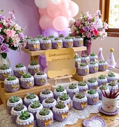 Mini Cachepô de Crochê - Artesanato e Personalizados