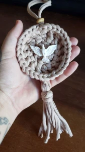Mandala Divino Espírito Santo em Fio de Malha - Artesanato e Personalizados