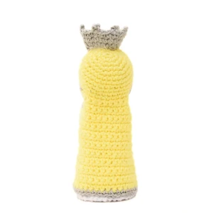 Nossa Senhora com Manto Amarelo em Amigurumi - Artesanato e Personalizados