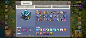 CV 13 antigo com vários itens comemorativos - Clash of Clans