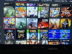 Combo Xbox 123 Jogos Em Conta, Mídia Parental