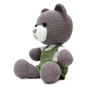 Urso de Jardineira Verde em Amigurumi - Artesanato e Personalizados