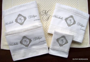 Jogo de 6 Toalhas com Monograma para Casamento