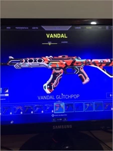conta valorant skins