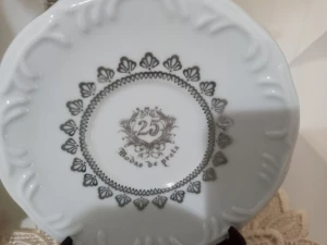 Par de Xícaras com Pires Bodas de Prata - 70 ml - Artesanato e Personalizados
