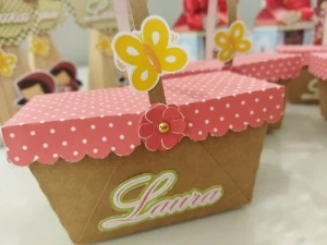 Cestinha Floral Personalizada com Aplique 3D - Artesanato e Personalizados