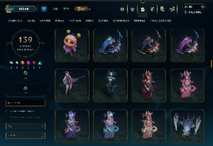 Conta com 181 skins com a Riven emissaria da luz croma verme - League of Legends LOL