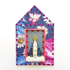 Capelinha de Madeira e Chita "N. S. Aparecida"