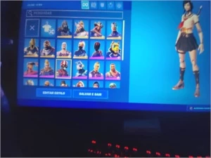 conta de fortnite rara (leia a descrição)