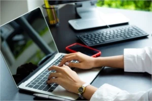 Trabalhe em casa como digitador - Cursos e Treinamentos