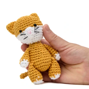 Gatinho Caramelo em Amigurumi - Artesanato e Personalizados