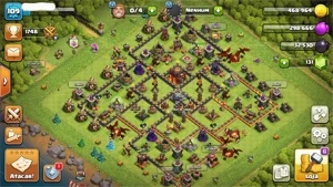 CONTA CV10 BEM UPADA + UMA SKIN RAINHA - Clash of Clans