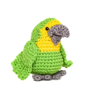 Papagaio Verde e Amarelo em Amigurumi - Artesanato e Personalizados