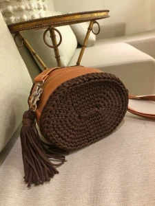 Bolsa Redonda Round Bag em Crochê - Artesanato e Personalizados