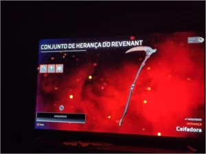 Conta Apex com Herança Revenant - X-BOX - Apex Legends