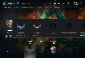 Prata 4 com 40 Champs e 43 Skins + 3 Espolios - League of Legends LOL