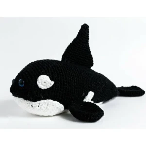 Orca peso de porta em amigurumi - Artesanato e Personalizados