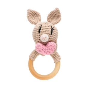 Mordedor Coelho Rosa Coração Amigurumi - Artesanato e Personalizados