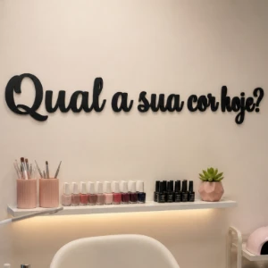 Frase Qual a Sua Cor Hoje em MDF Preto 80 x 10 cm