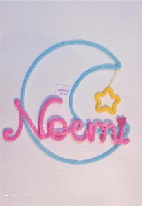 Porta Maternidade Lua e Estrelas em Tricotin - Artesanato e Personalizados