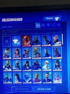 Conta fortnitedesde a season 3 com muita skin comprada