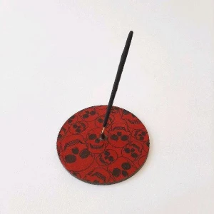 Porta Incenso Caveira Vermelha - Artesanato e Personalizados
