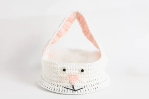 Cestinho Branco em Crochê - Artesanato e Personalizados