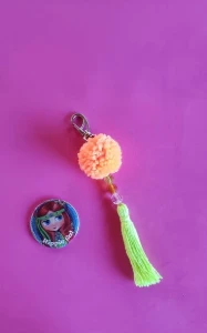 Chaveiro Pompom para Bolsas - Artesanato e Personalizados