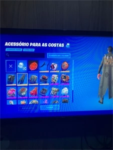 Vendo conta fortnite com skin ceifador e +1400vbucks