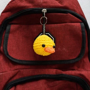 Chaveiro Cabeça de Pato em amigurumi - Artesanato e Personalizados