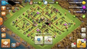 Clesh of clans cv 11 não tá nada full - Clash of Clans