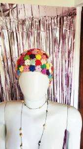Touca Feminina de Crochê Florida - Artesanato e Personalizados