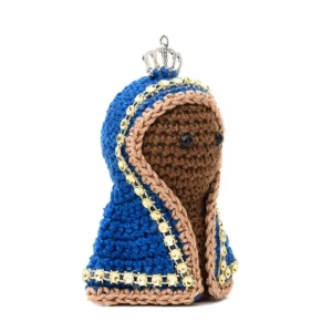 Mini Nossa Senhora Aparecida em amigurumi - Artesanato e Personalizados
