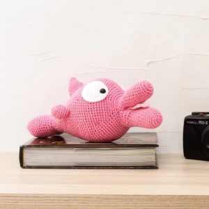 Boto Cor-de-Rosa em Amigurumi - Artesanato e Personalizados