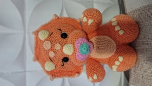 Bebê triceratps - Artesanato e Personalizados