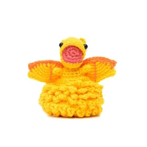 Ovo com filhote de Dragão amarelo em amigurumi - Artesanato e Personalizados