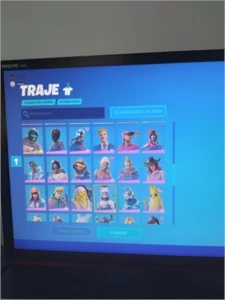 CONTA COM 119 SKINS E 96 PICARETAS (PASSES ANTIGOS) - Fortnite