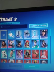 CONTA COM 119 SKINS E 96 PICARETAS (PASSES ANTIGOS) - Fortnite