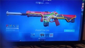 VANDAL:dragão e glitchpop          PHANTON:ion e oni - Valorant