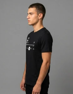 Camiseta Preta Play - Artesanato e Personalizados