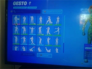 Conta fortnite por 50 reais