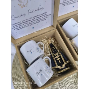 Kit Religioso com Caixa e Canecas Personalizadas - Artesanato e Personalizados