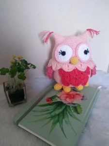 Amigurumi Corujinha Lis - Artesanato e Personalizados