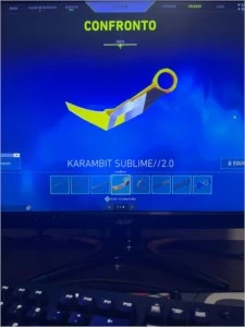 CONTA COM VÁRIAS SKINS E RADIANTE - Valorant