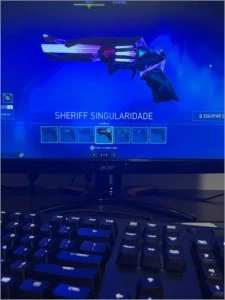 CONTA COM VÁRIAS SKINS E RADIANTE - Valorant