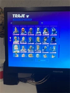 CONTA FORTNITE RARA 135 SKINS